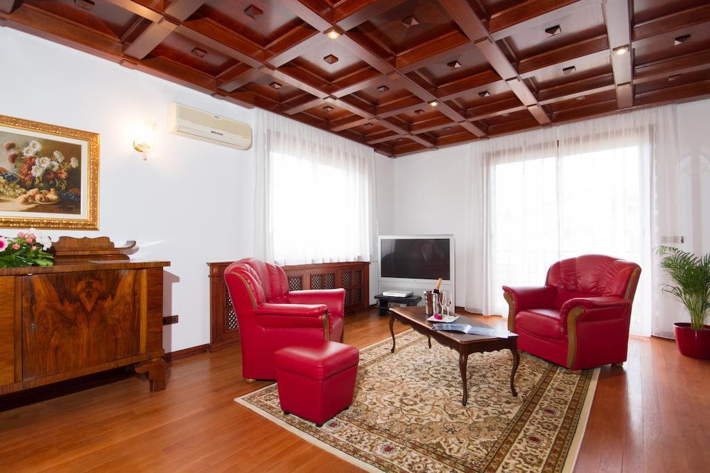 Villa Sveta Eufemija - Bed And Breakfast Rovinj Bilik gambar